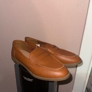 NWT Old Navy Loafers